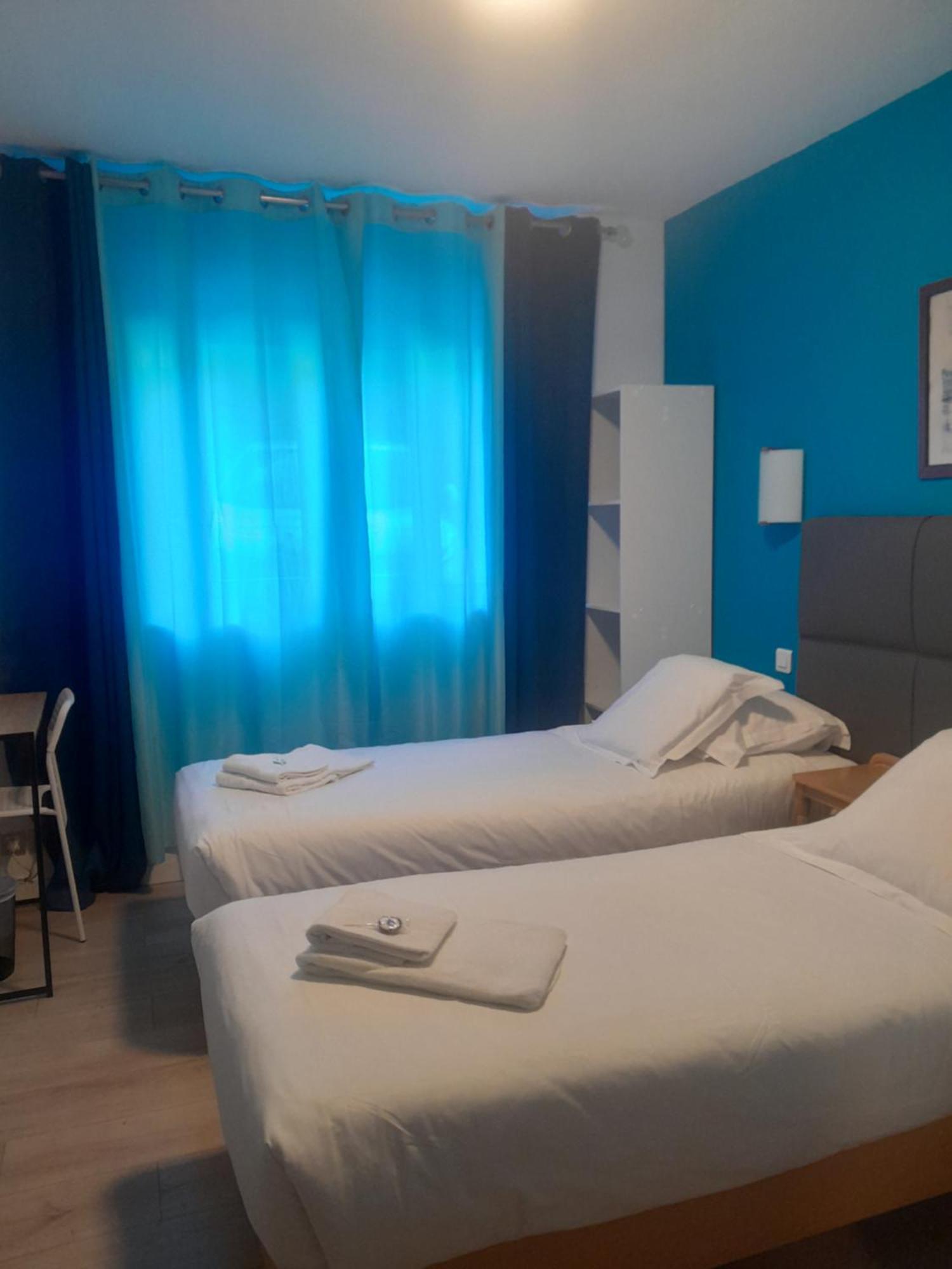 Hotel La Voilerie Cancale Bord De Mer Quarto foto
